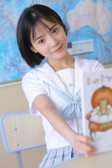漂亮的保姆